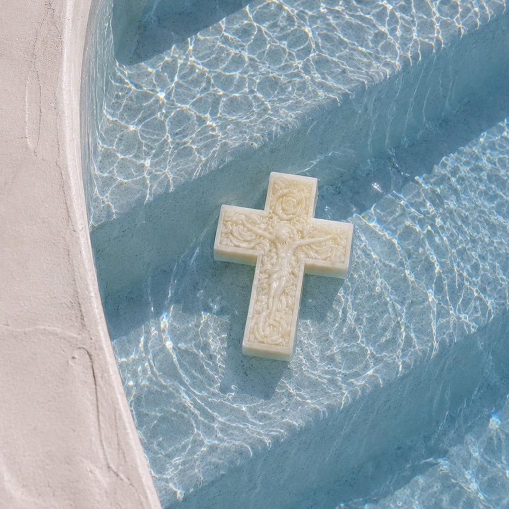 Mini Rose Cross