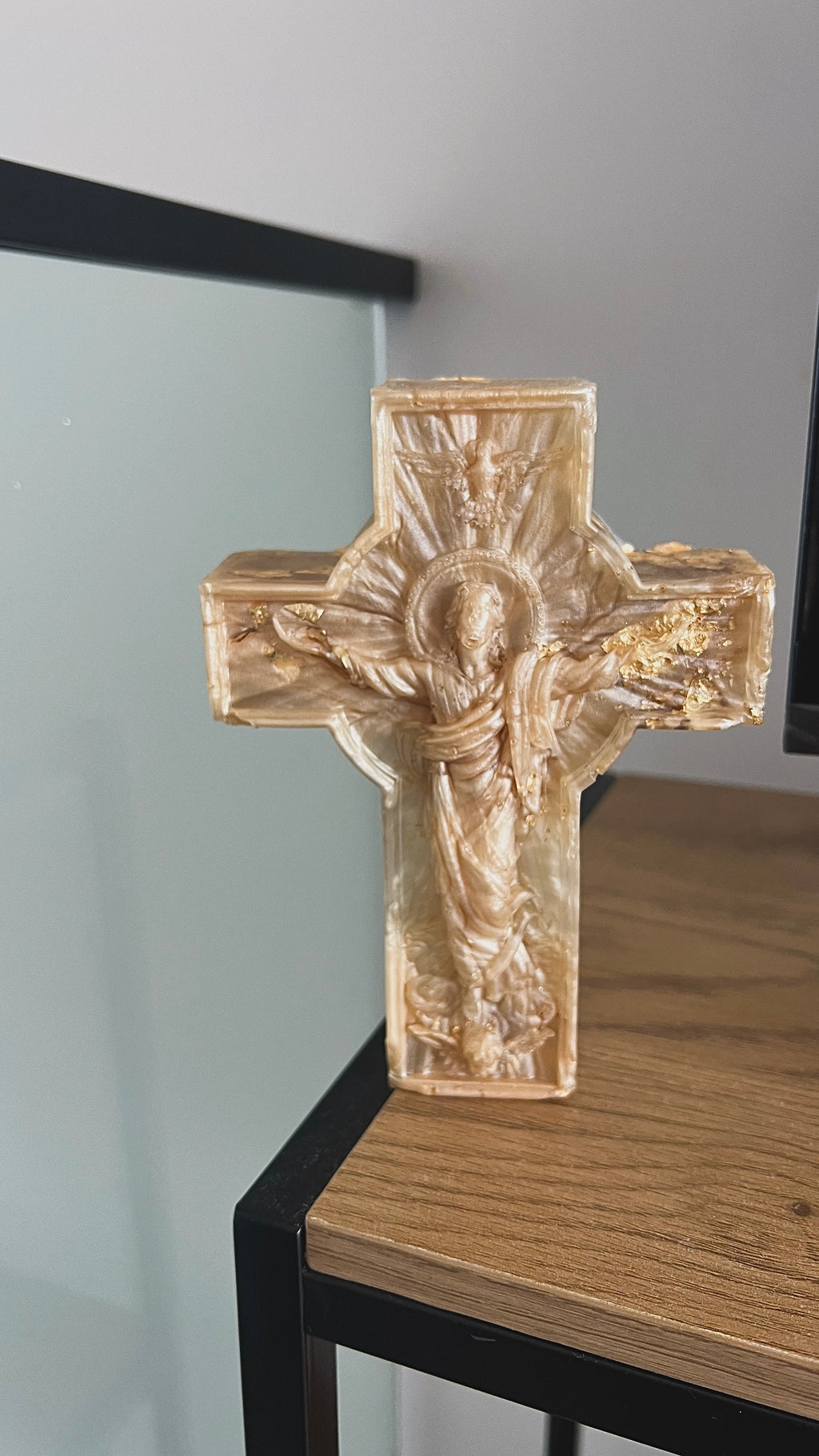 Solára | Large Golden Cross